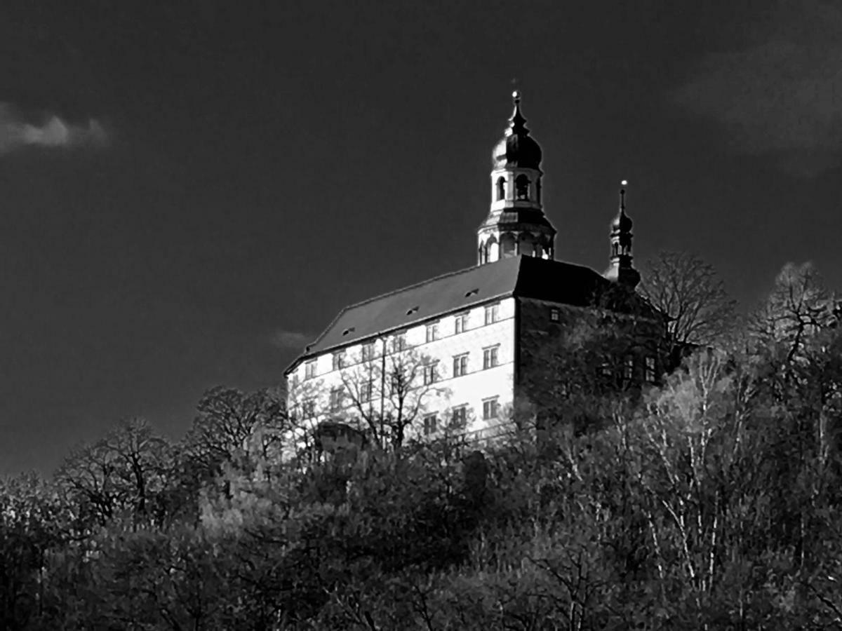 Cecilka Appartement Náchod Buitenkant foto