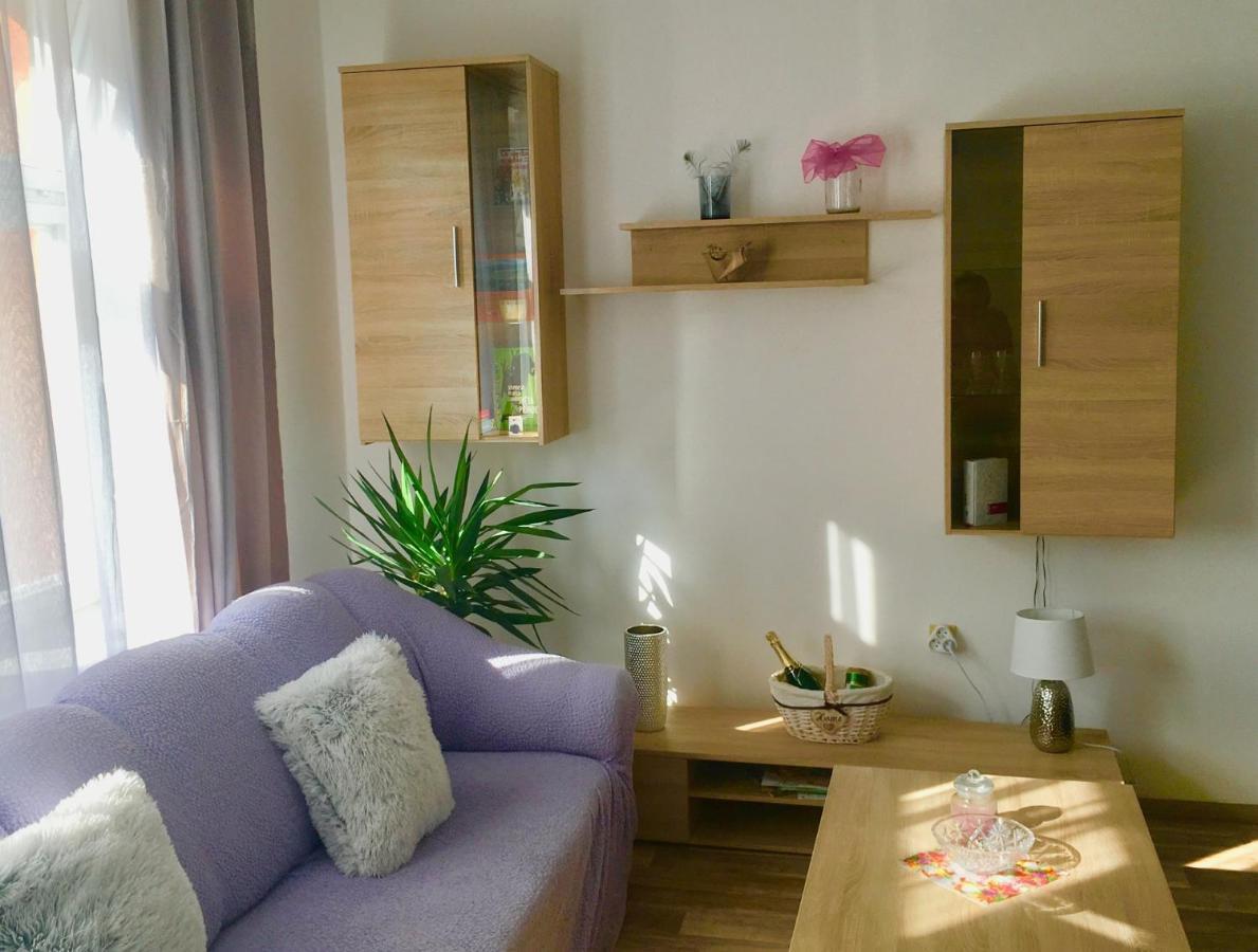 Cecilka Appartement Náchod Buitenkant foto